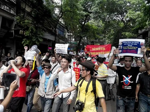 “Nếu điều tồi tệ xảy ra, chúng tôi nguyện đồng lòng bảo vệ Tổ quốc!“ ảnh 31